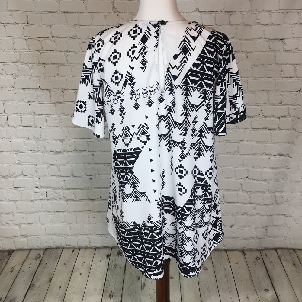 Aztec Print Trapeze Blouse - Picture 2 of 4